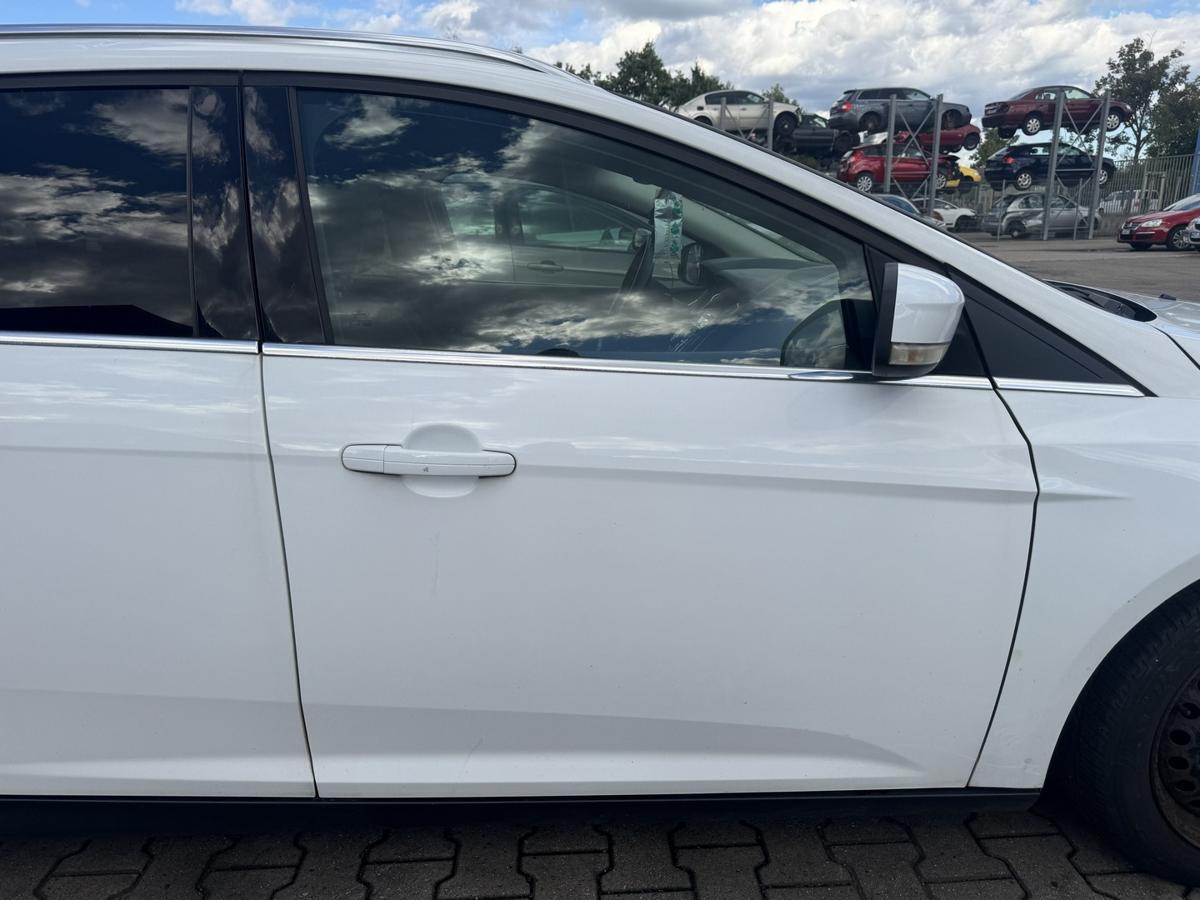 Ford Focus 3 original T&uuml;r vorn rechts Frost Wei&szlig; 5-T&uuml;rer Rohbau Bj.2012